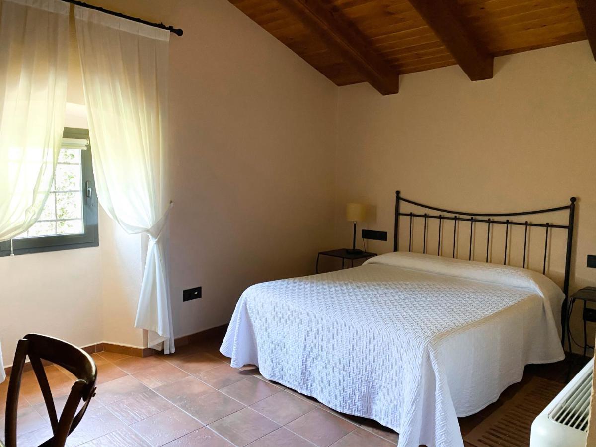 Mas Trobat Guest House Juia Exterior photo